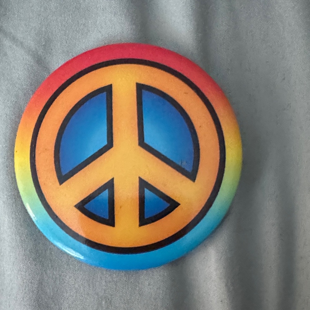Colorful Retro Button Set - Picture 4 of 5